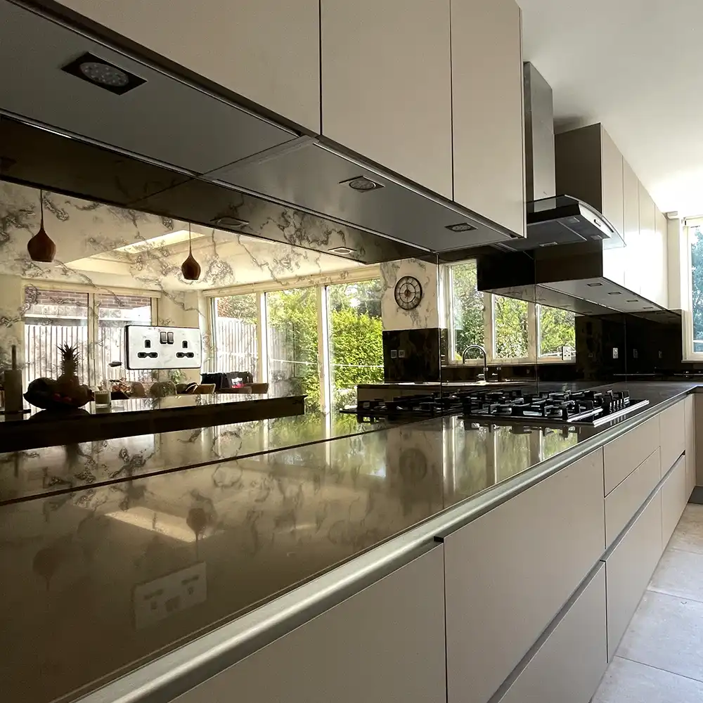 /5%20Kitchen%20Styling%20Tips%20To%20Complement%20Your%20Splashback
